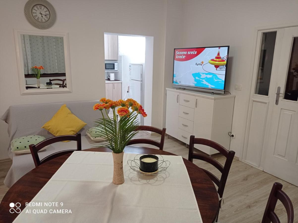 Studio Apartman Sonja Otočac Exteriér fotografie