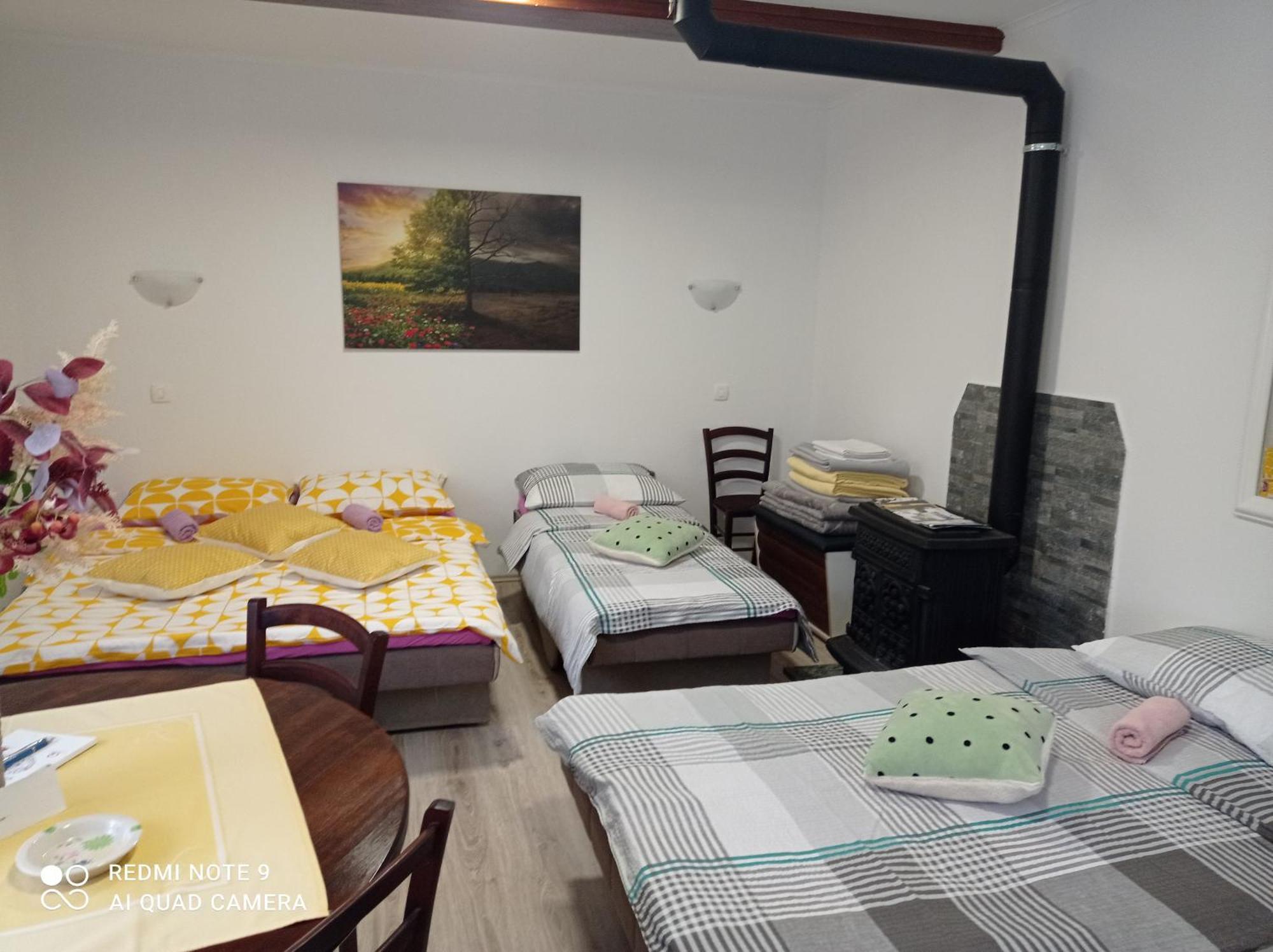 Studio Apartman Sonja Otočac Exteriér fotografie